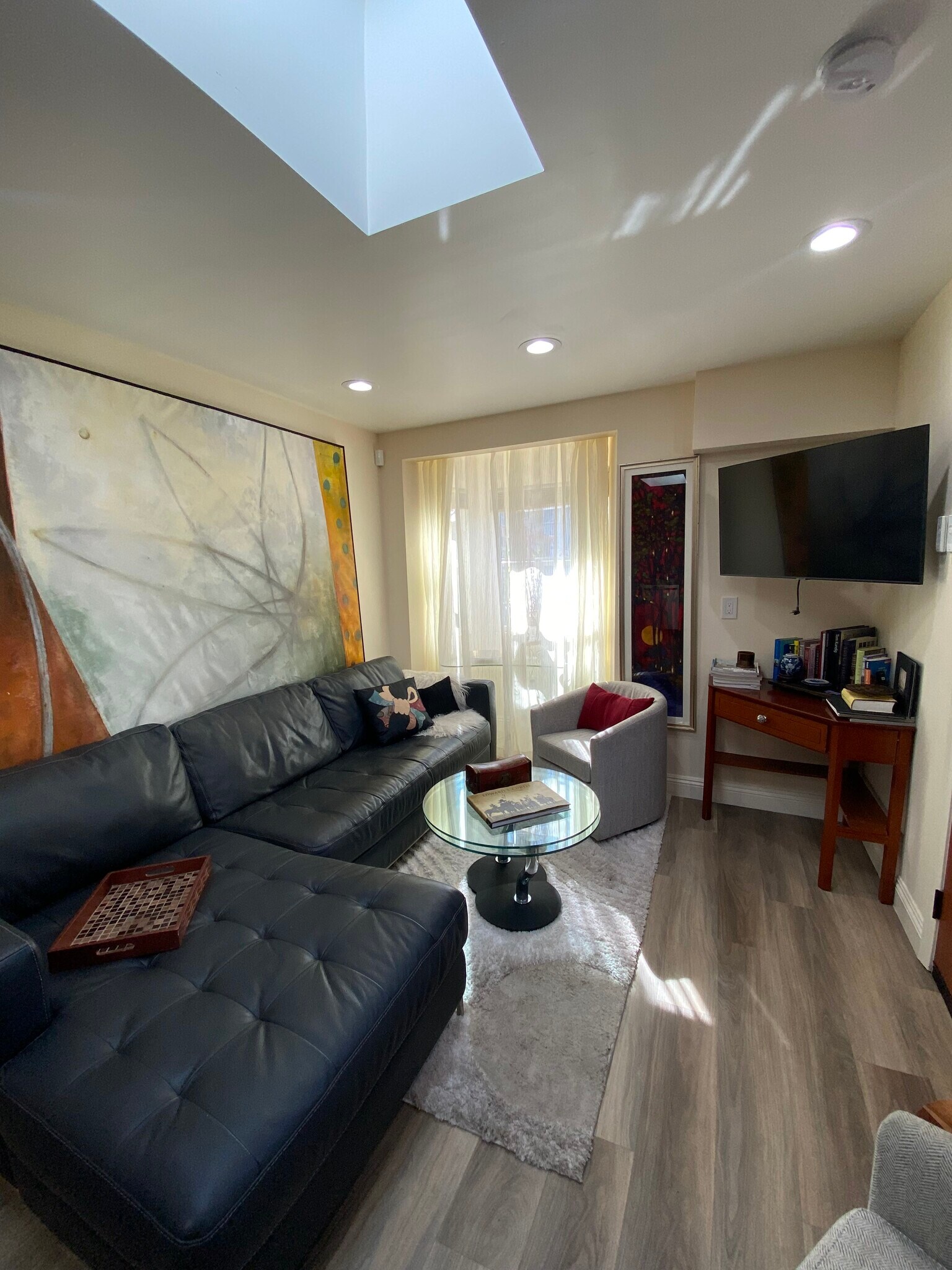 Building Photo - 3042 Newell St