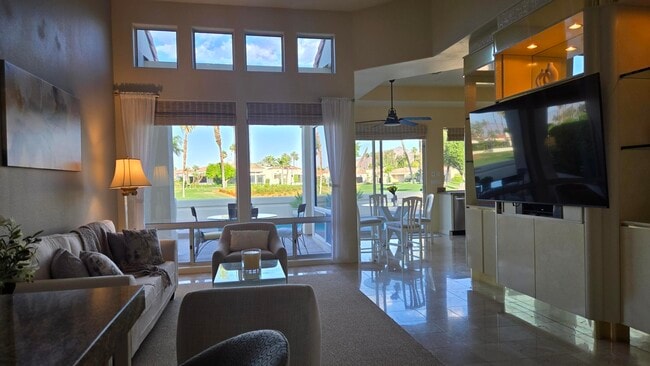 Building Photo - 75105 Spyglass Dr
