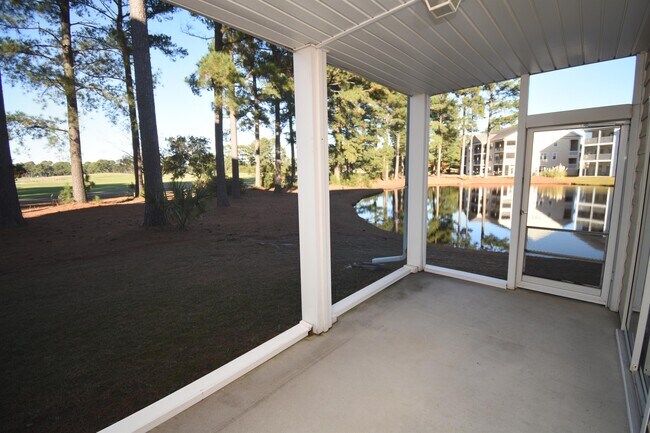 Building Photo - 4990 Windsor Green Way