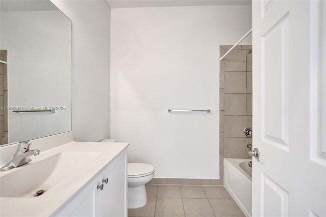 Building Photo - 5013 Vulcan Way