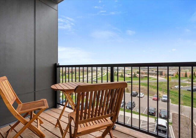 Building Photo - 5022 American Pkwy