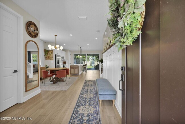 Building Photo - 409 Honeycomb Trl