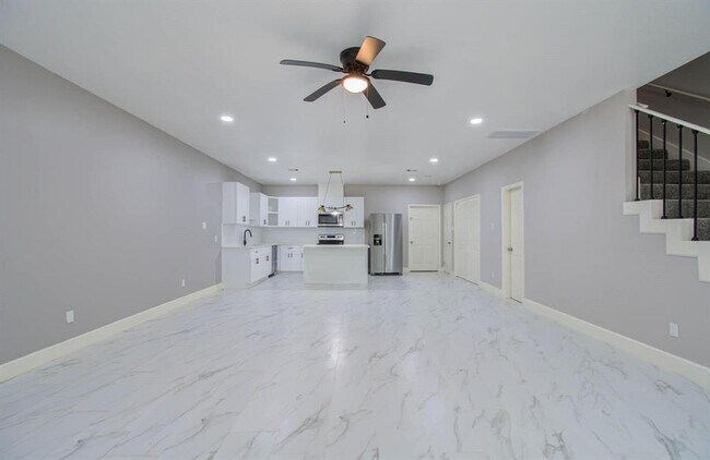 Building Photo - 12274 Wild Pine Dr