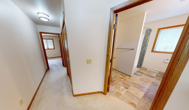 Building Photo - 1202 N 16th Ave