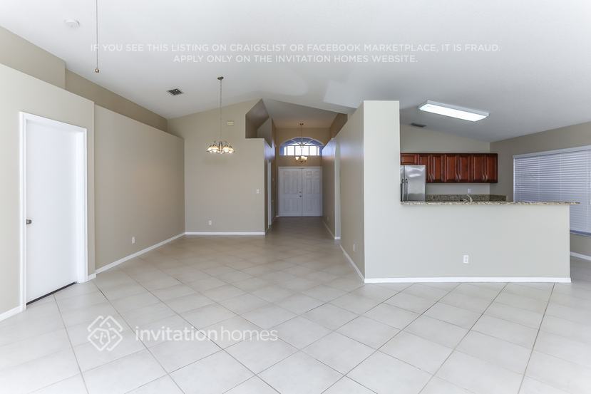 Building Photo - 7418 Michigan Isle Rd