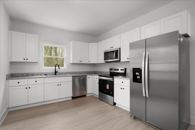 Building Photo - Brand New Construction in Near Downtown Athens