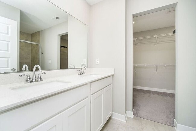 Building Photo - The Perfect Home, Meeting All Your Needs!