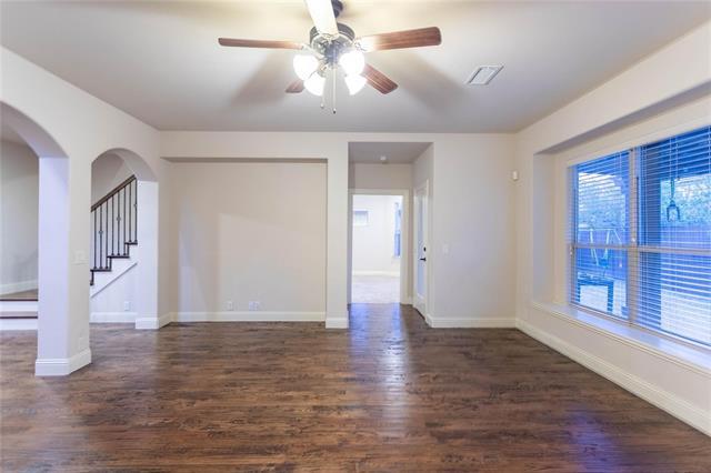 Building Photo - 2409 Lynbridge Dr