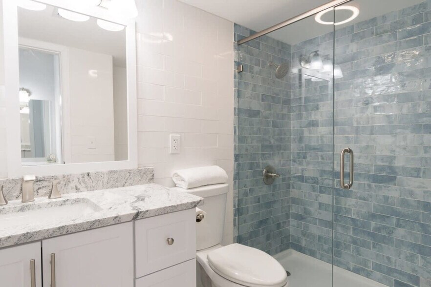 Building Photo - 205 Jimmy Buffett Mem Hwy