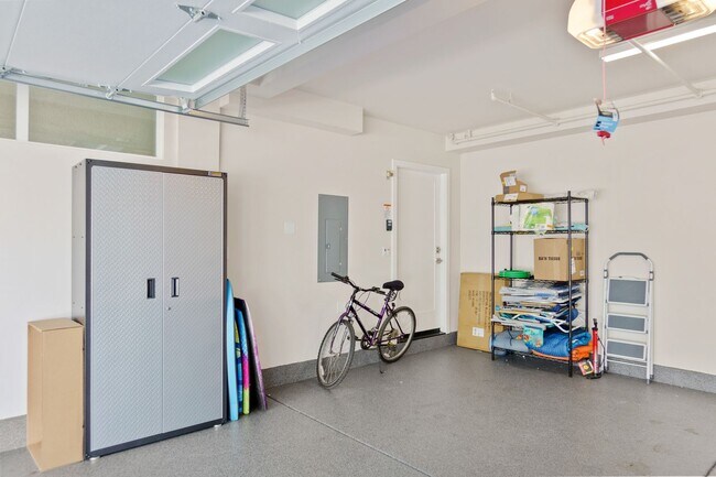 Building Photo - Available February! Upscale Carlsbad Townhome - 2 Blocks to the beach