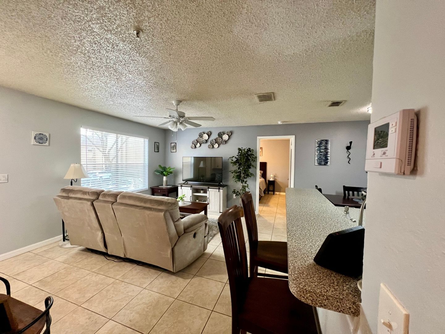 Building Photo - 976 Leeward Pl