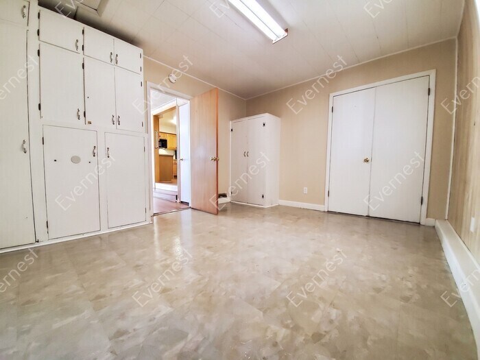 Building Photo - 1116 Juniper Ct