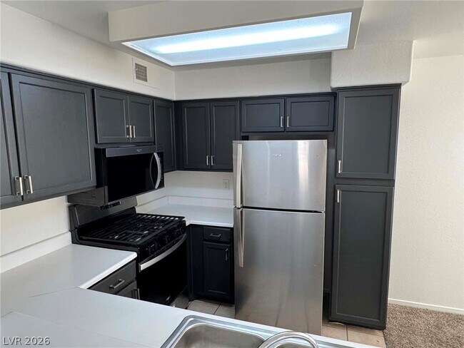 Building Photo - 3115 Casey Dr