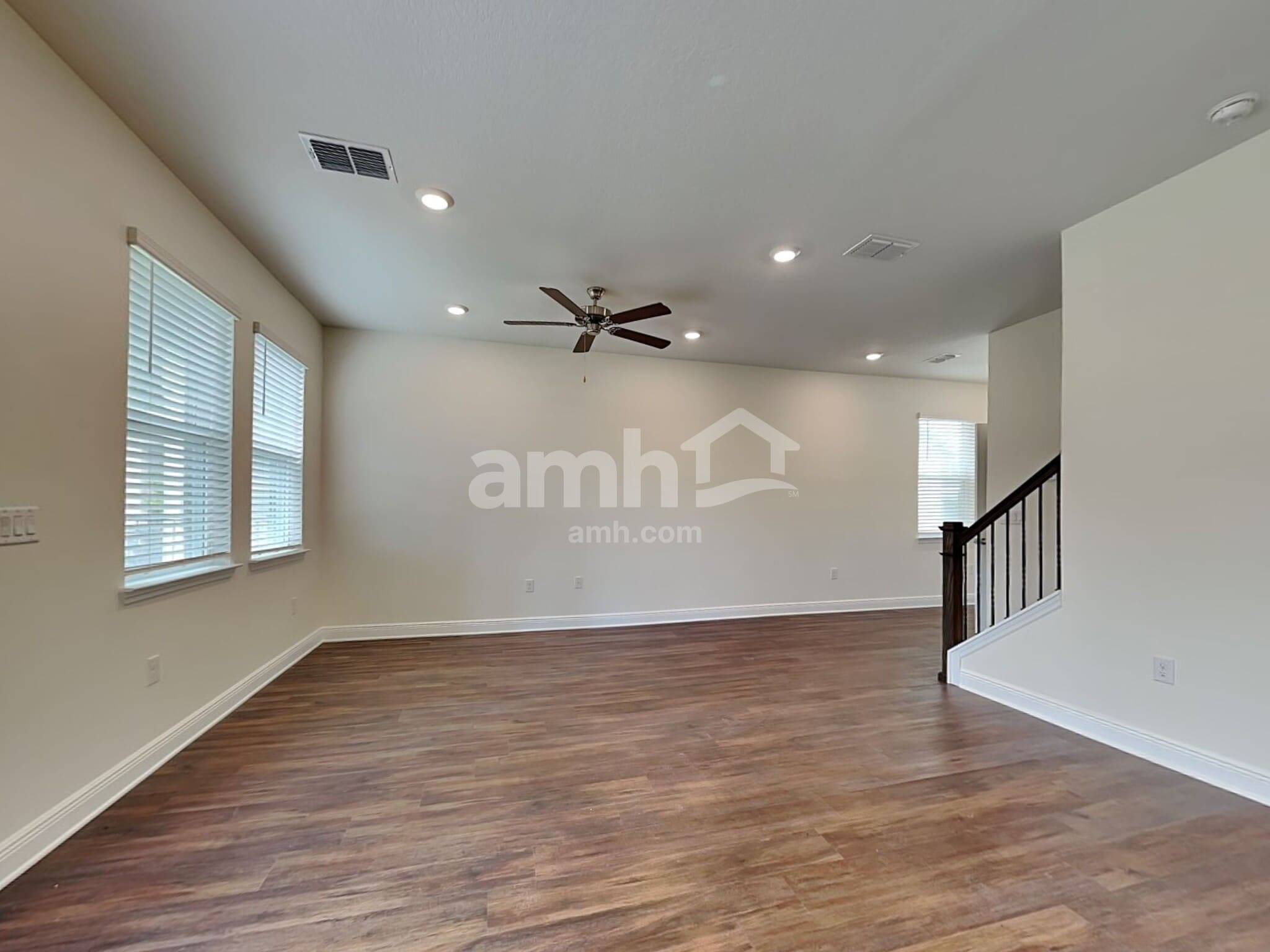 Building Photo - 27272 St Andrews Ave