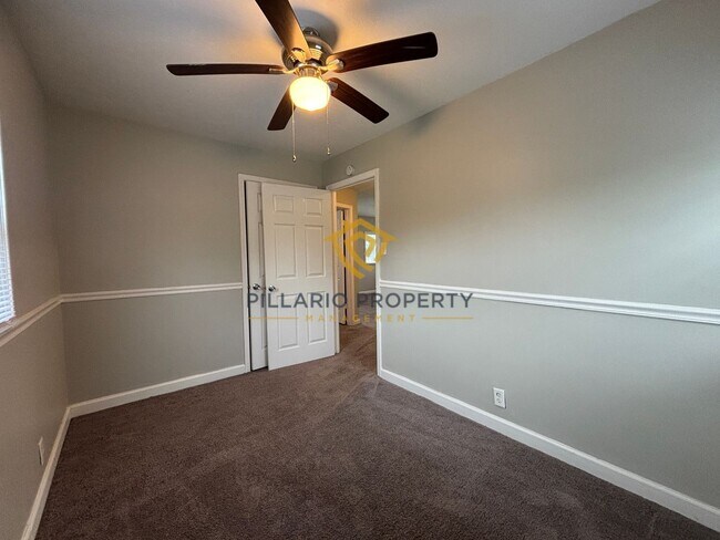 Building Photo - 2224 S Keystone Ave