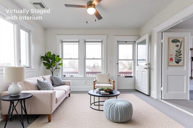 Building Photo - 643 Rathbun St