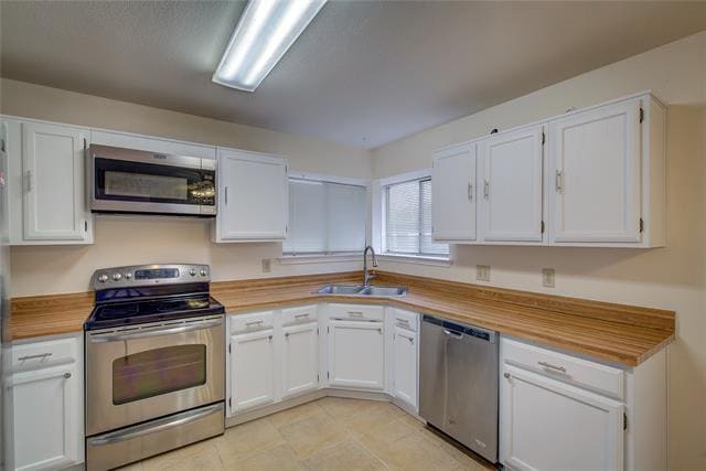 Building Photo - 8005 Cornell Dr