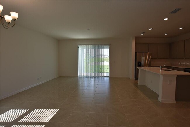 Building Photo - 3024 Heart Lk Dr