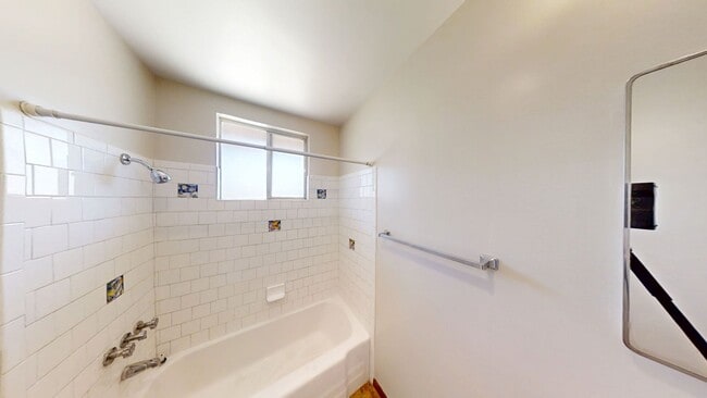 Building Photo - Beautiful Beaumont House