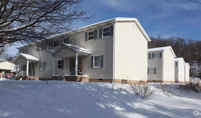 Building Photo - Bay Manor Apartments