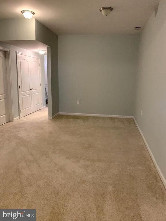 Building Photo - 11 Britania Ct
