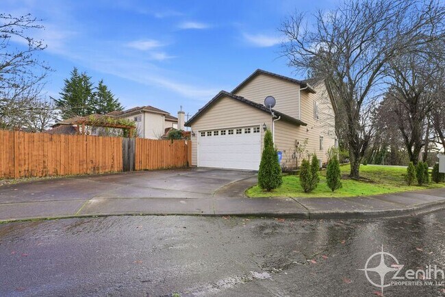 Building Photo - 1511 SE 86th Ct