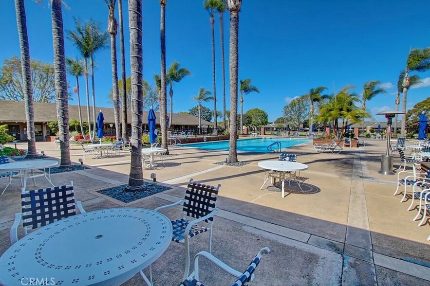 Inviting heated pool and deck. - 8566 Larkhall Cir