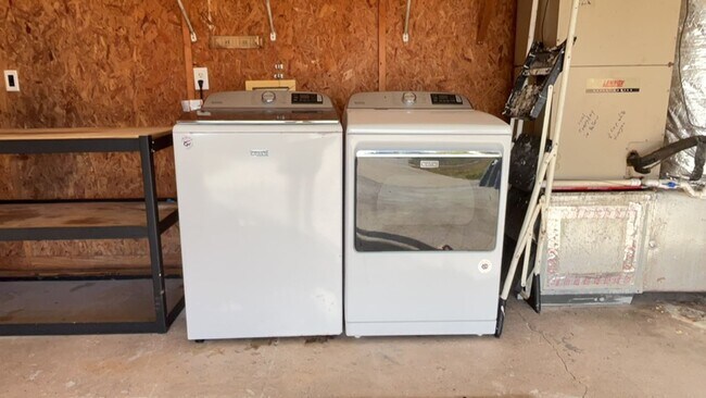 Building Photo - 3/2, 1 AC, Bring Your Boat & RV, Storage Shed + Shop