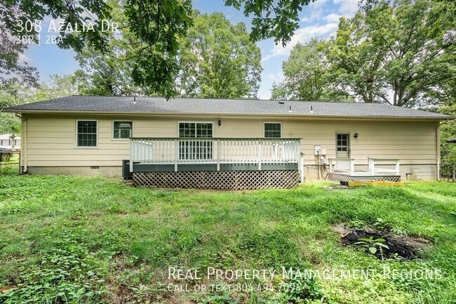 Building Photo - 308 Azalia Dr