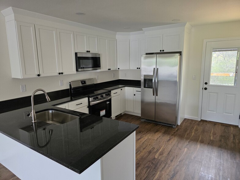 Building Photo - 1903 N Jackson St