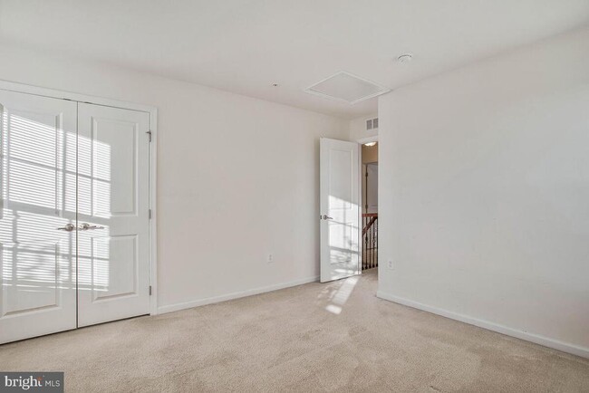 Building Photo - 2906 George Hilleary Ter