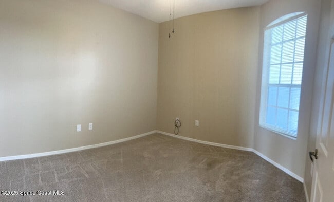 Building Photo - 2324 Addington Cir