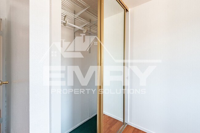 Building Photo - 9781 Karmont Ave