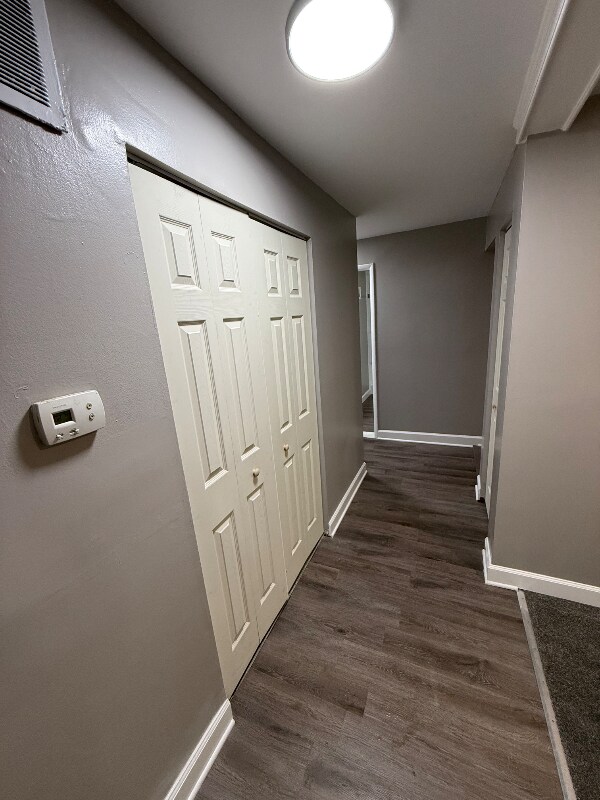 Building Photo - 3301 Huntley Sq Dr