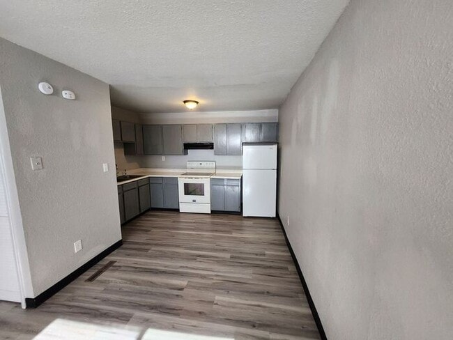 Building Photo - 2-Bedroom Home near Military Installations| Move-In Special: First Full Month Free!