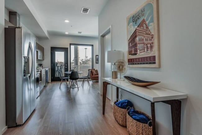 Building Photo - 920 South St