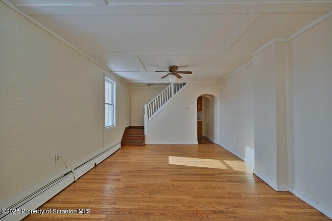 Building Photo - 1307 Wood St