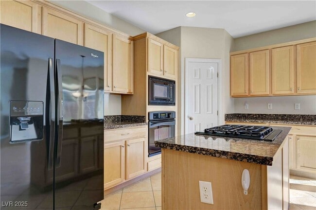 Building Photo - 3415 Ridge Meadow St