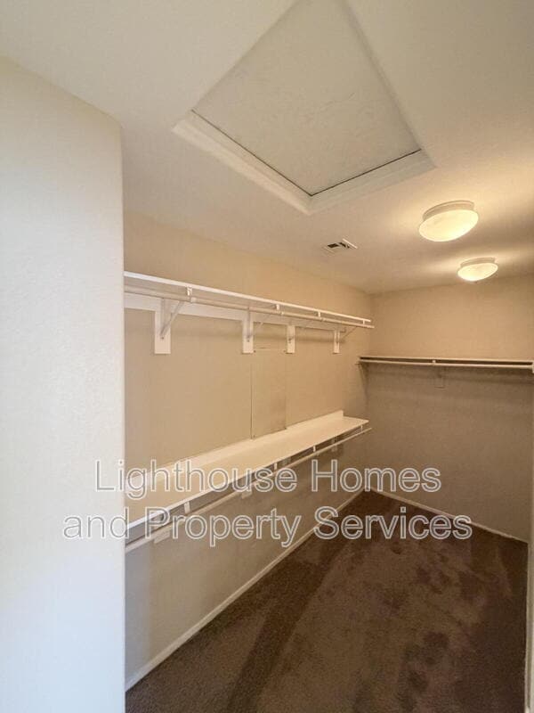 Building Photo - 9118 Wine Cellar Ave
