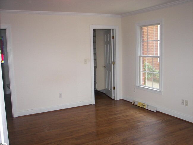 Building Photo - 14 Autumn Creek Way