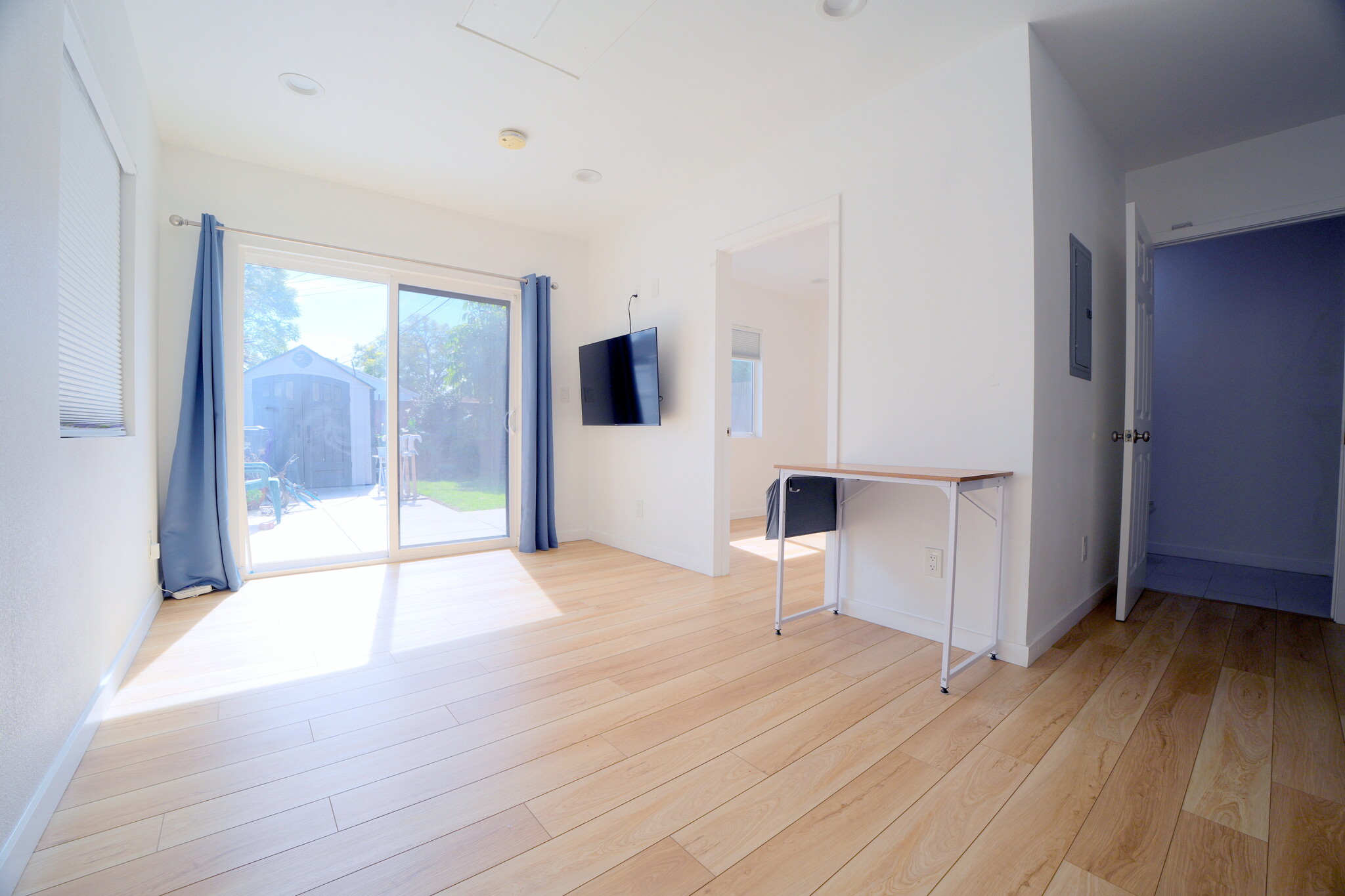 Building Photo - 3407 Volk Ave