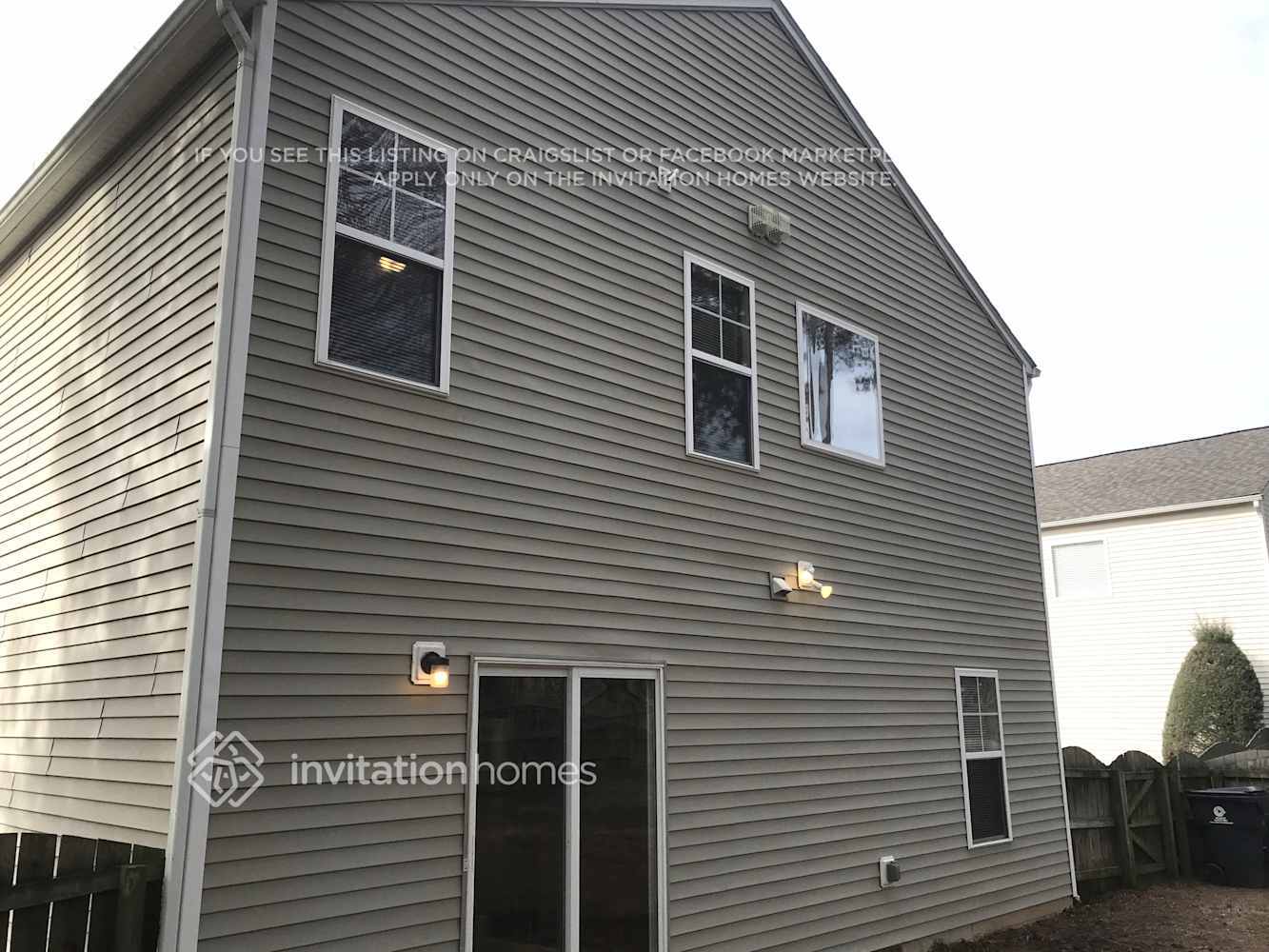 Building Photo - 2225 Ballston Pl