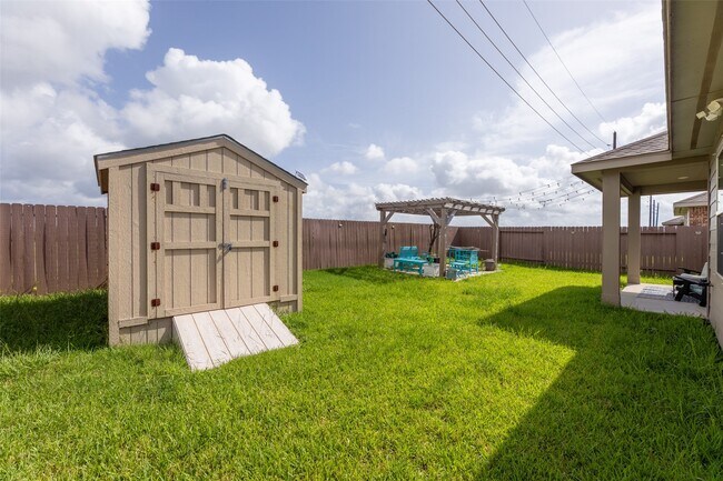 Building Photo - 14911 Spg Frst Ln