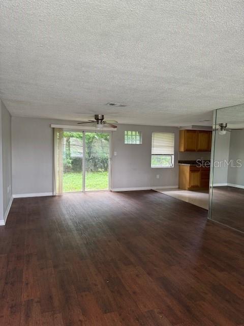 Building Photo - 5546 Moog Rd