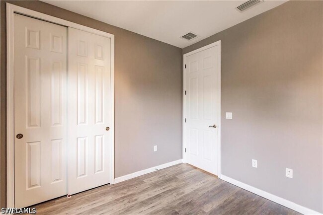 Building Photo - 1375 Artesia Dr E