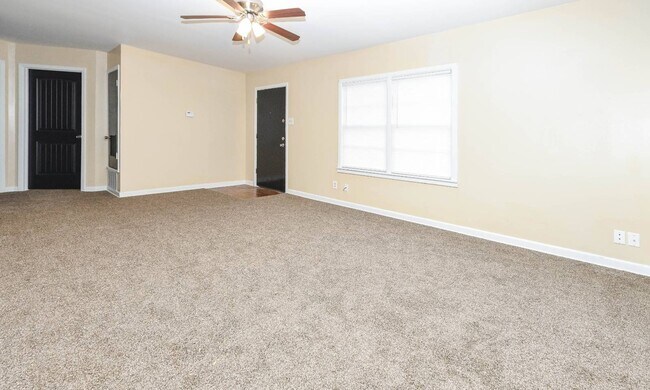 Building Photo - 613 N 22nd St