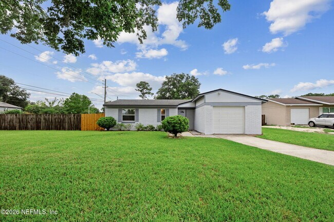 Building Photo - 7600 Pheasant Run Dr