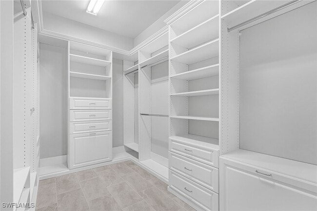 Building Photo - 3420 Pilot Cir