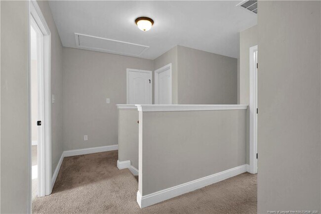 Building Photo - 228 Wentworth Dr