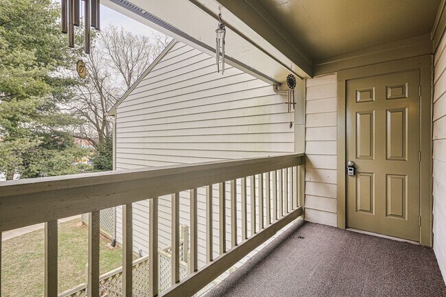 Building Photo - Germantown, MD